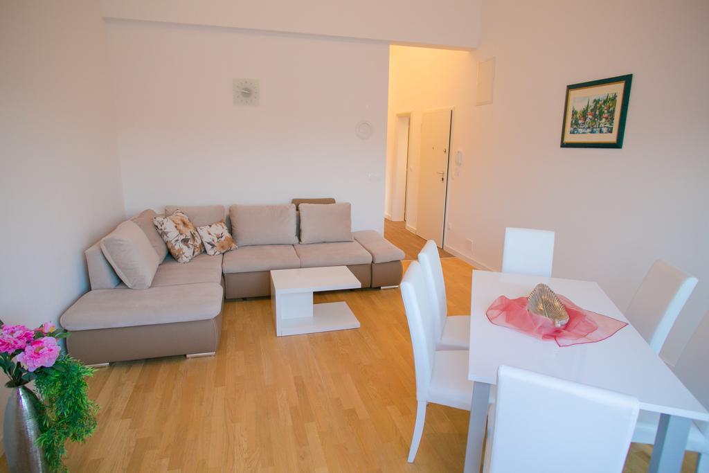 Orange Apartments Novalja Zewnętrze zdjęcie