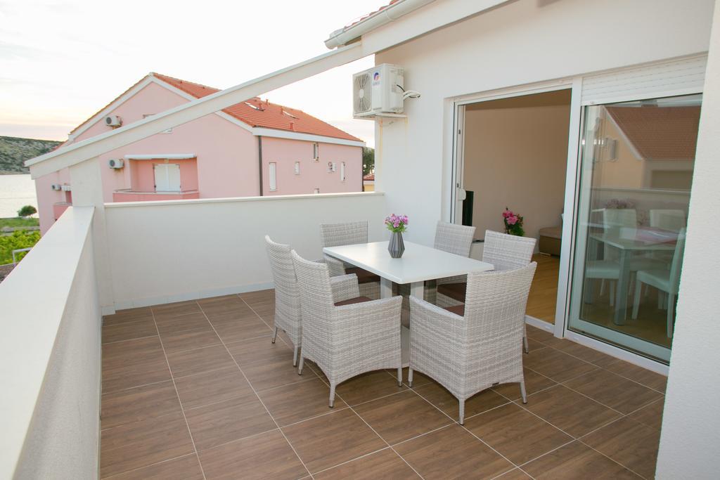 Orange Apartments Novalja Zewnętrze zdjęcie